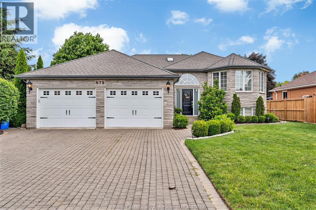 875 SORGE, LaSalle