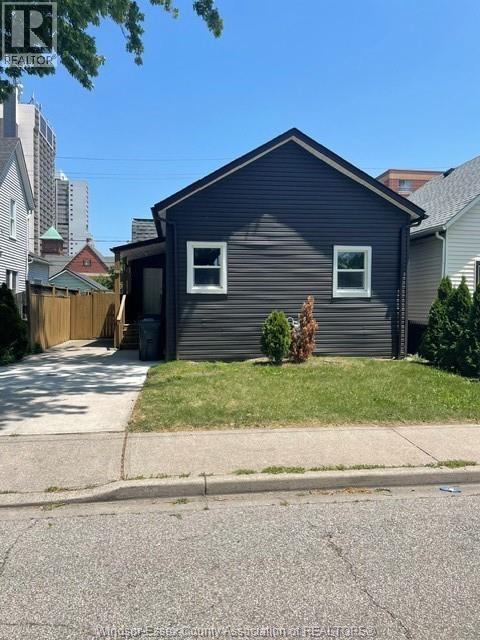 442 CHURCH, Windsor