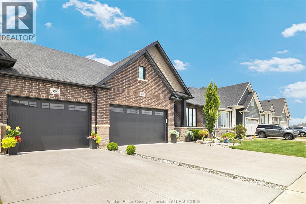388 BRUNMAR CRESCENT, Lakeshore