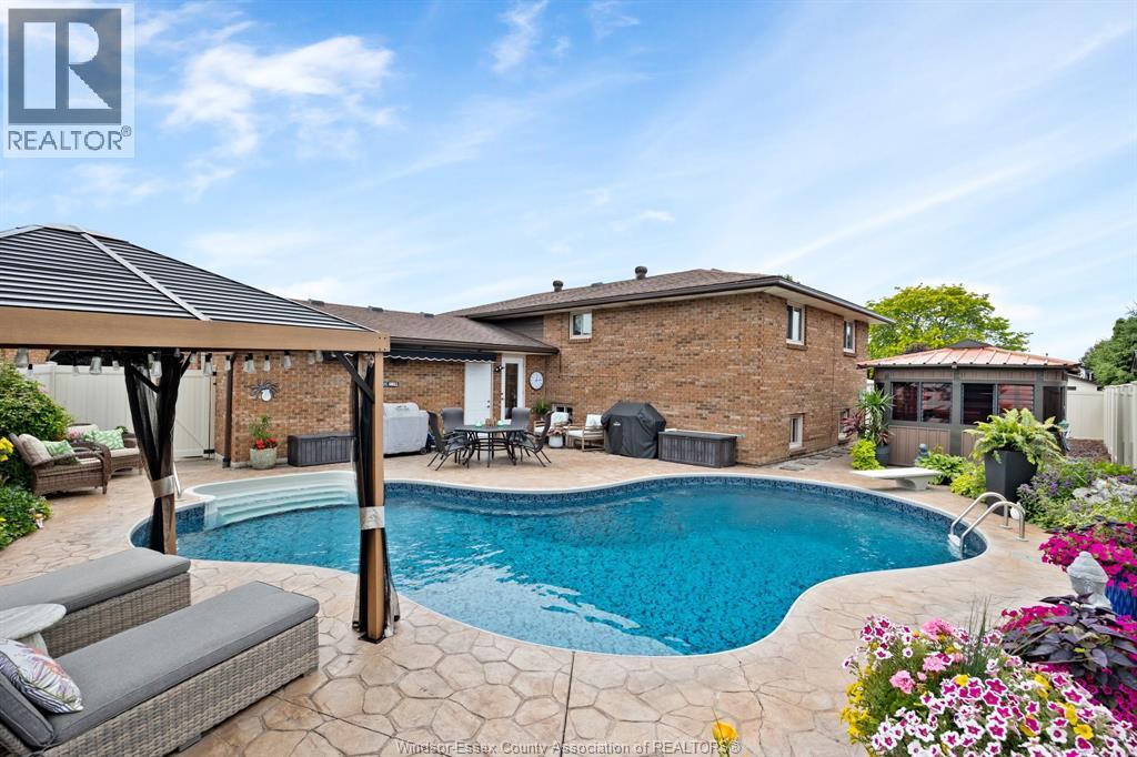 1251 Huntwick PLACE, LaSalle