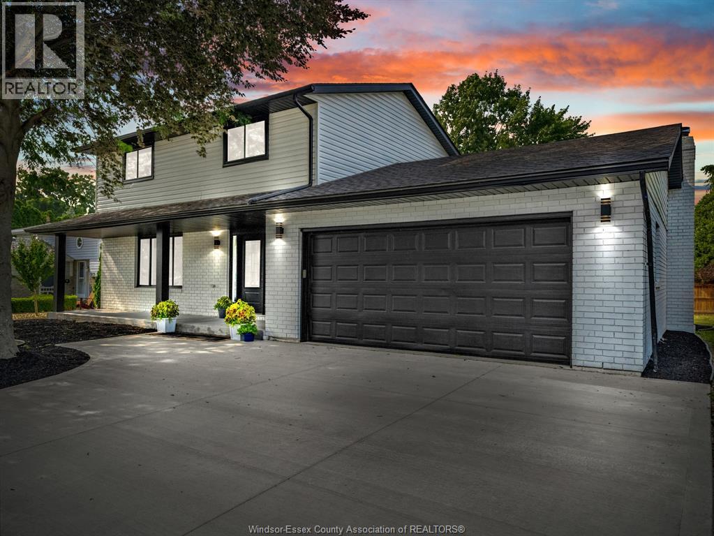 255 MELANIE LANE, Belle River