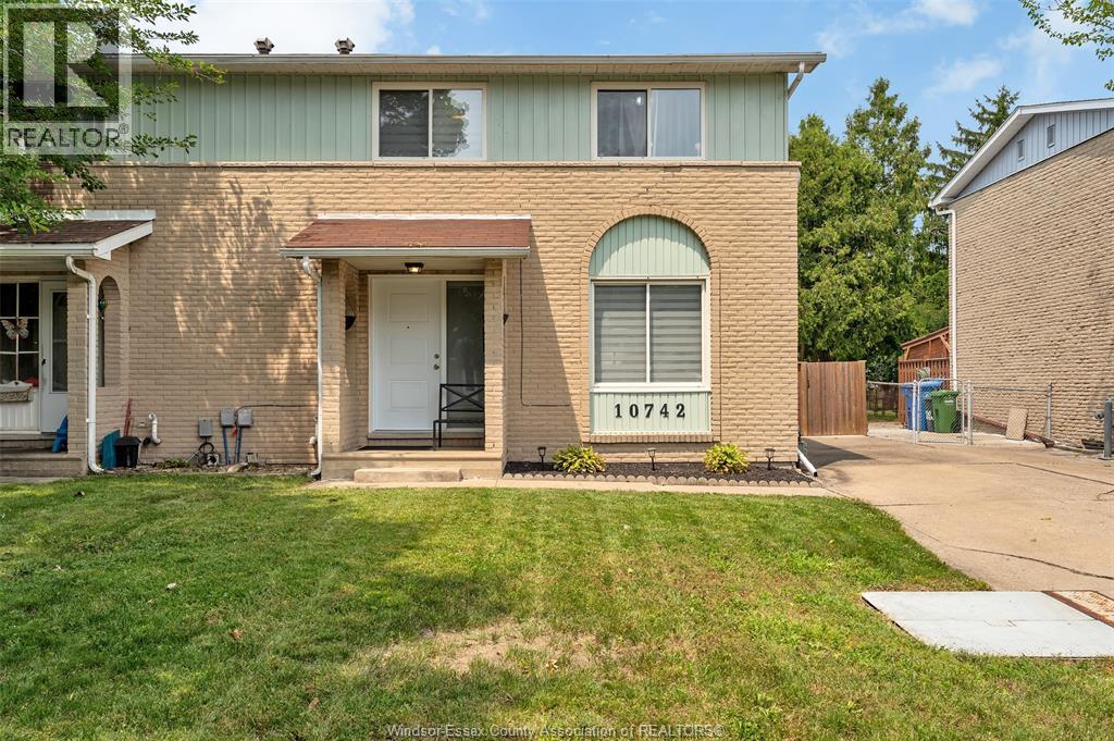 10742 ATWATER, Windsor
