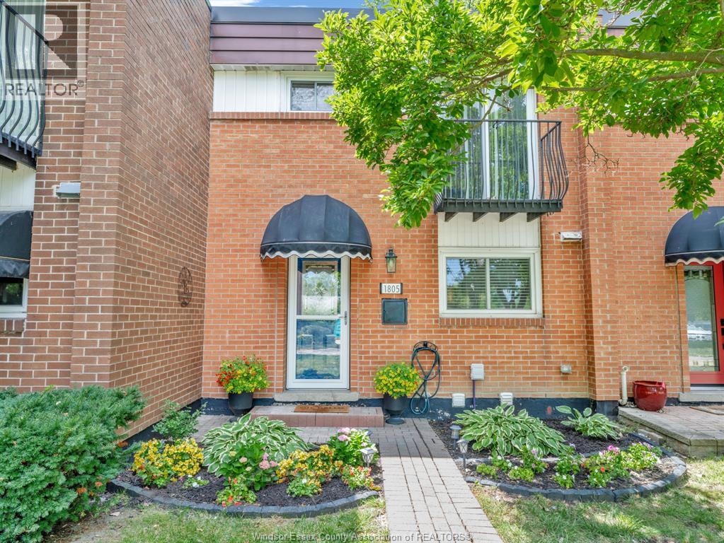 1805 EAST GATE ESTATES, Windsor