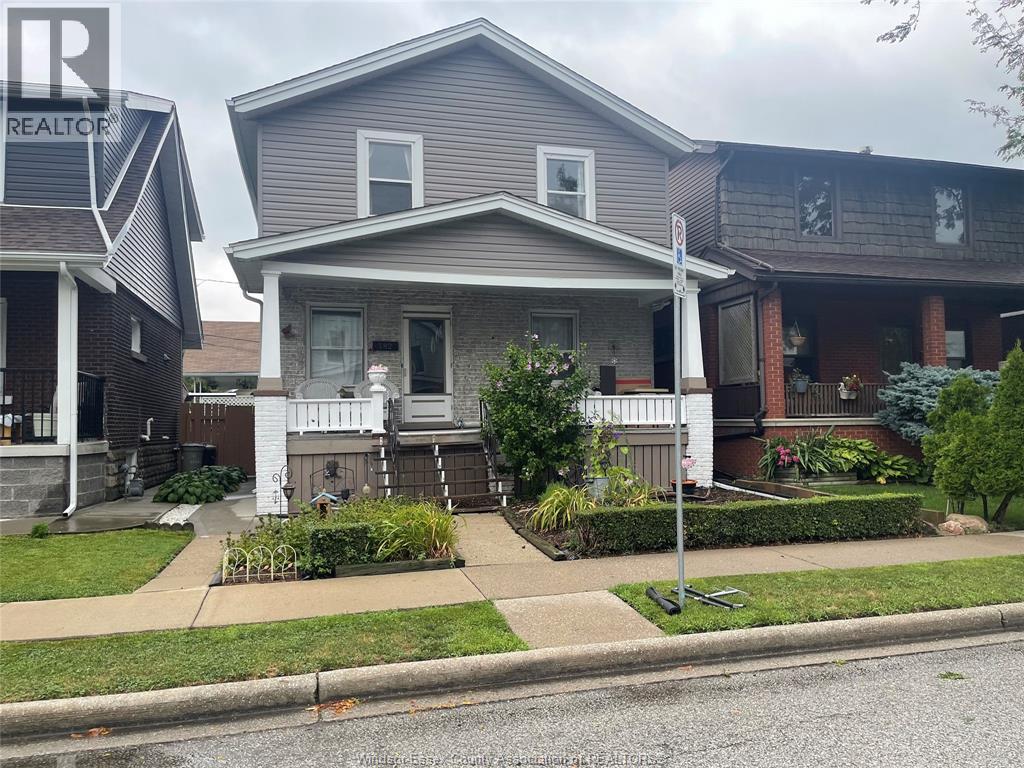 382 PINE, Windsor