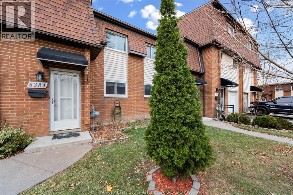 6384 THORNBERRY CRESCENT, Windsor