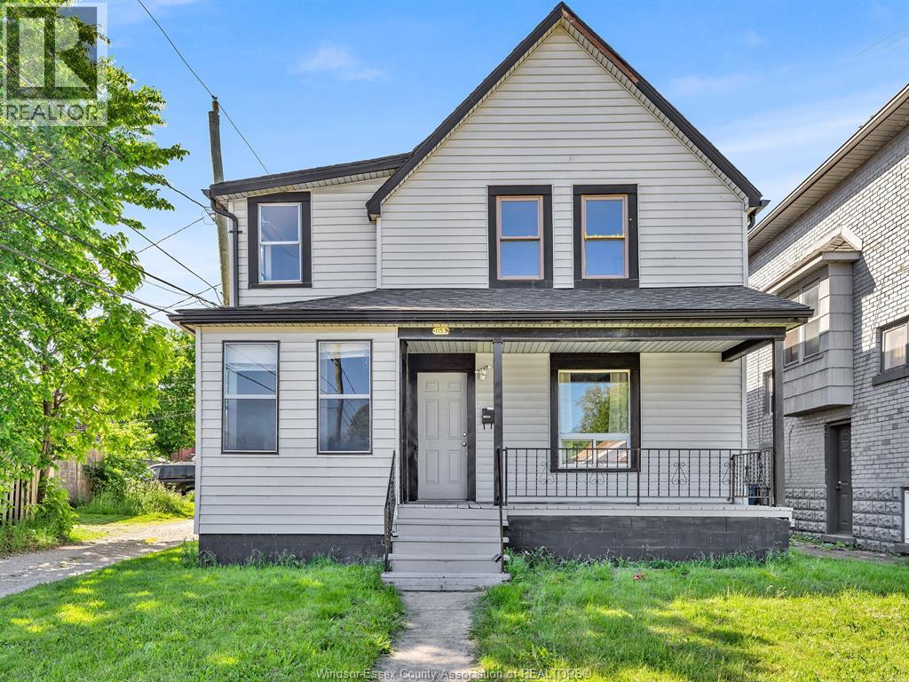 1153 UNIVERSITY AVENUE East, Windsor