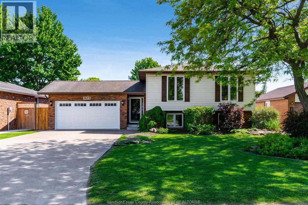 1615 ELMWOOD AVENUE, Lakeshore