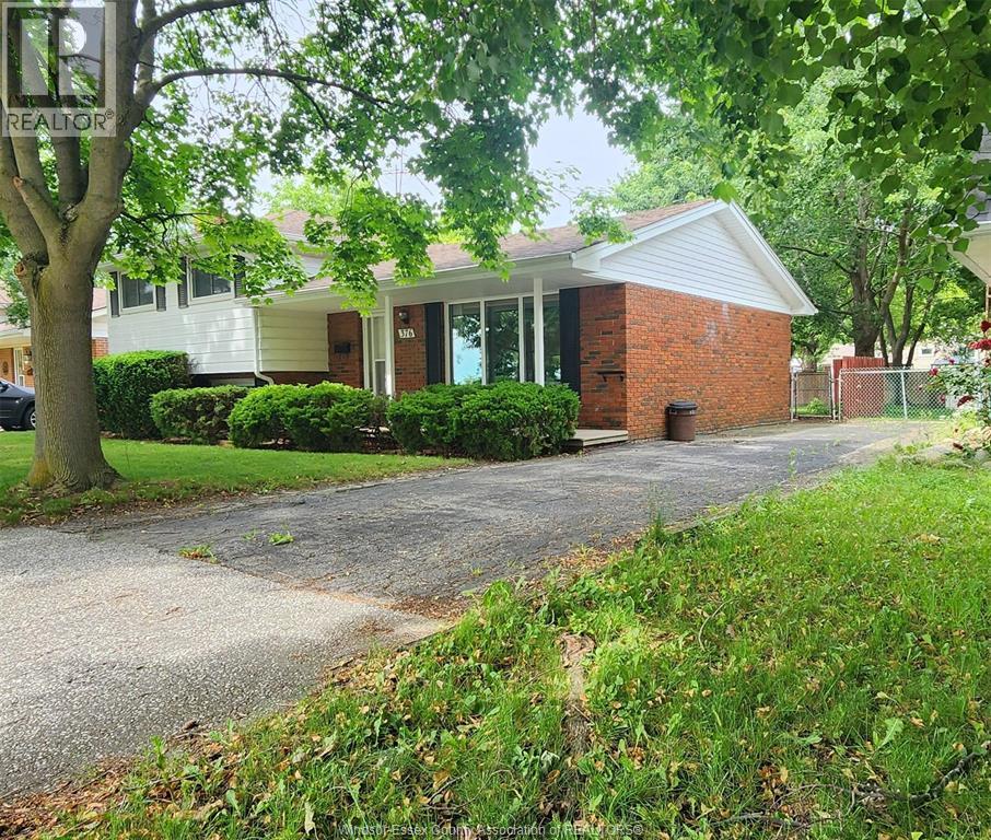 376 FRYER STREET, Amherstburg