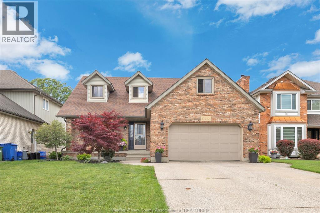 555 MICHAEL DRIVE, Tecumseh