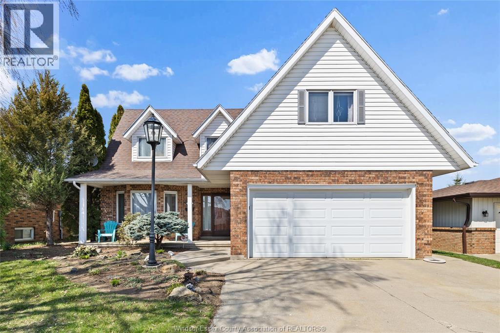 9 SHERWOOD, Leamington