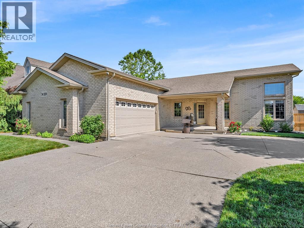 229 ST. PETER STREET, Belle River