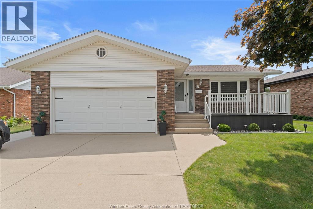 18 ELIZABETH CRESCENT, Leamington