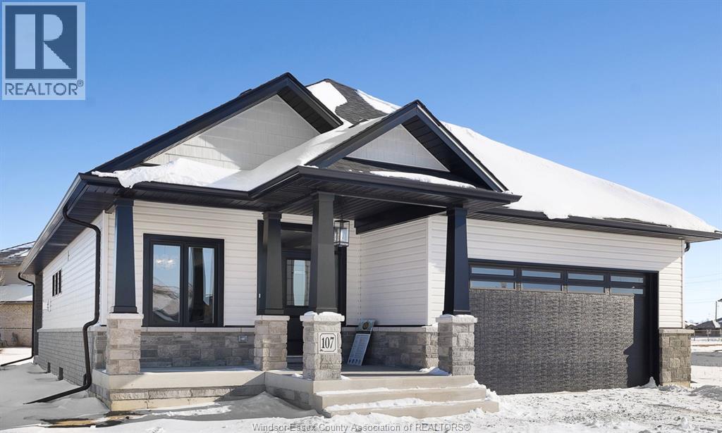 106 MCKENZIE COURT UnitNo. LOT 2, Chatham