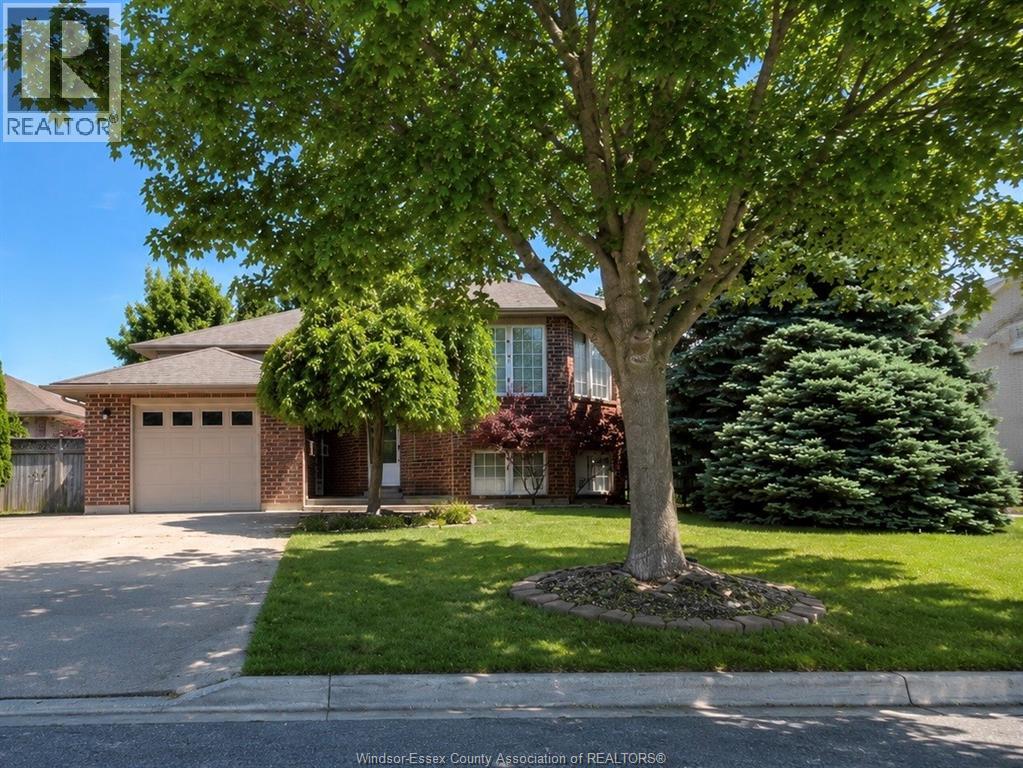 342 THORN RIDGE CRESCENT, Amherstburg