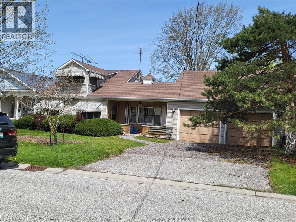 504 LAKE DRIVE, Kingsville