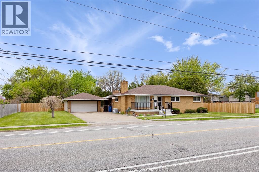 1400 TOTTEN, Windsor