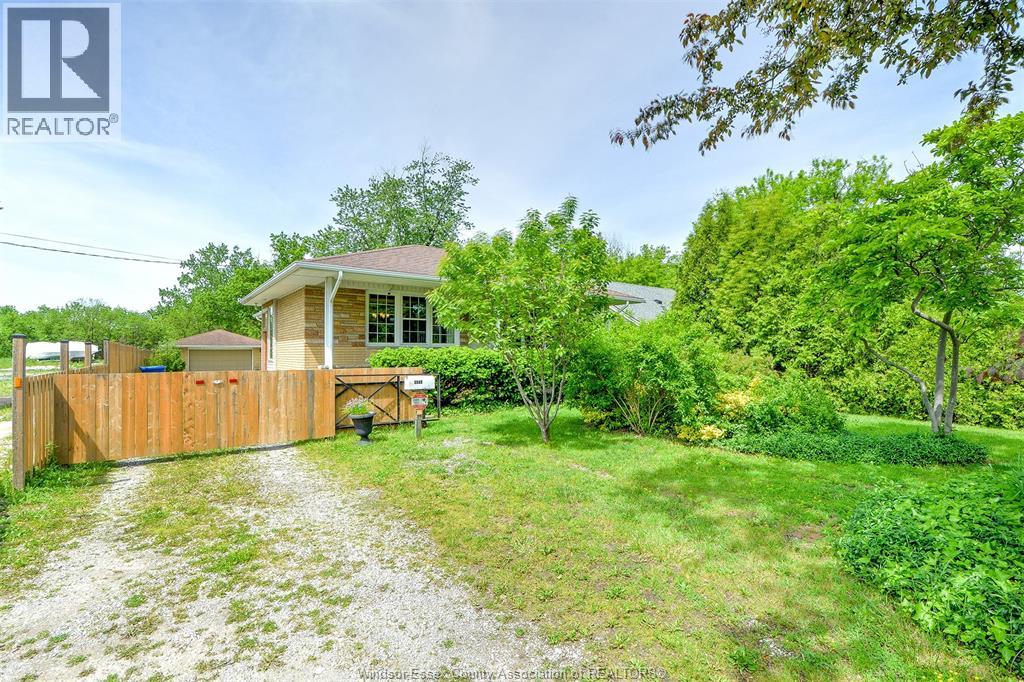 3567 HOWARD, Windsor