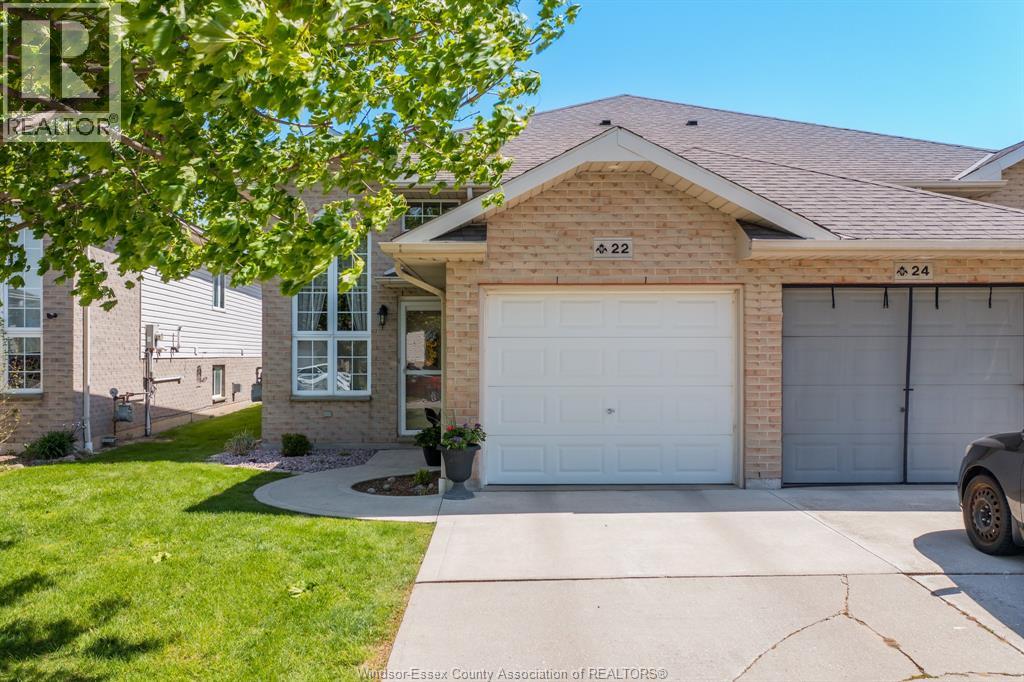 22 VILLA COURT, Chatham