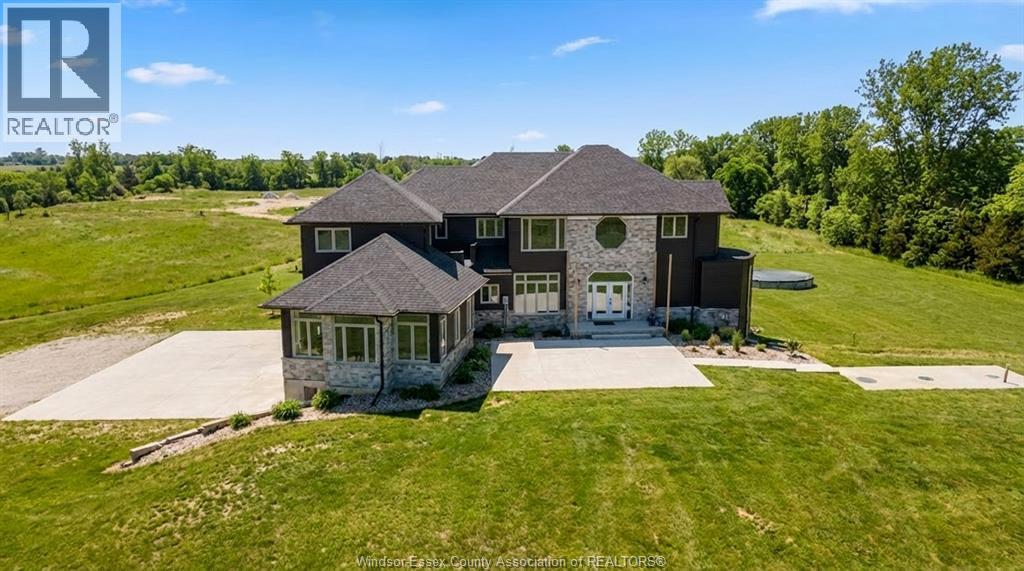 856 TALBOT, Lakeshore