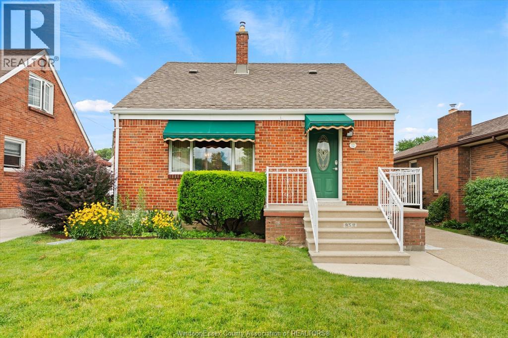 958 ESDRAS, Windsor