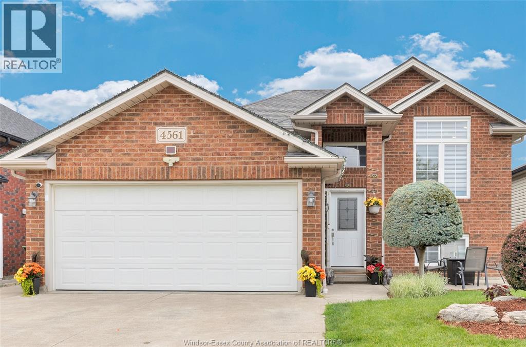 4561 FONTANA AVENUE, Windsor
