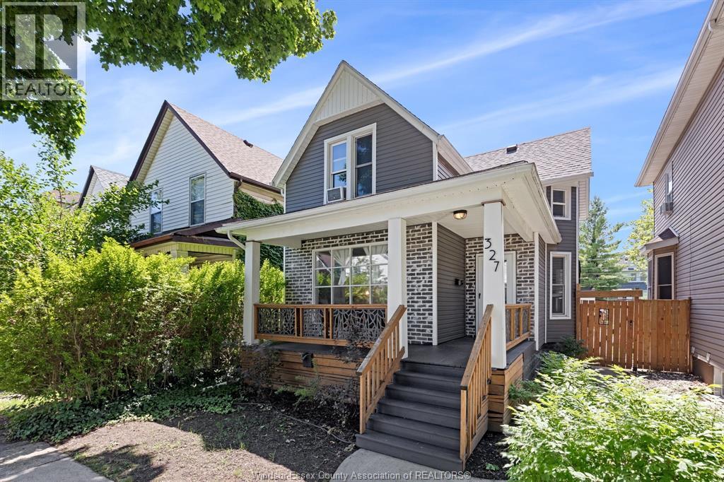 327 LINCOLN, Windsor
