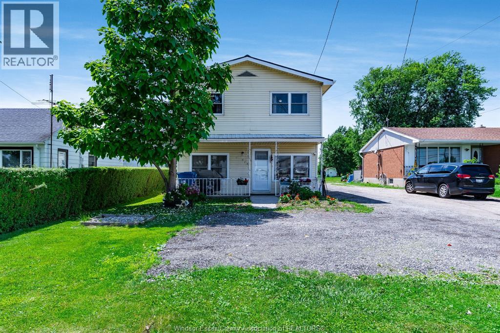 513 Highway 77, Leamington