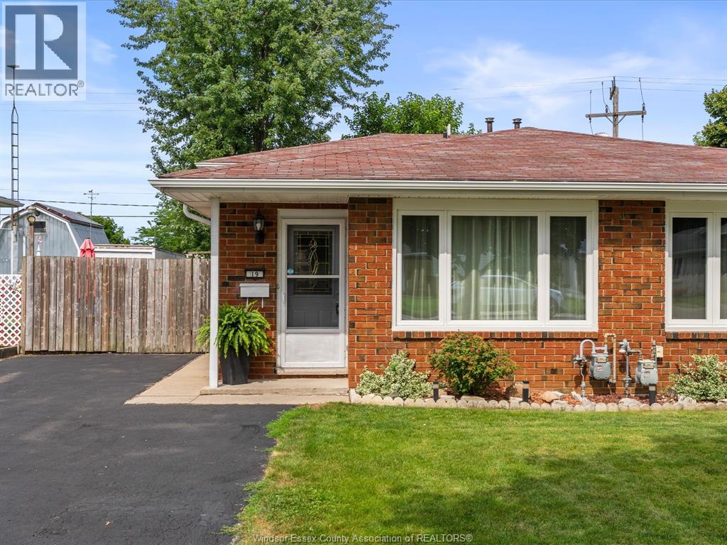 19 BRUCE, Leamington