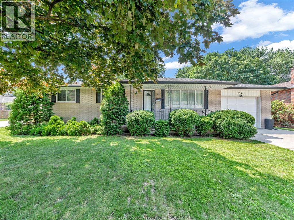 2551 Todd LANE, LaSalle