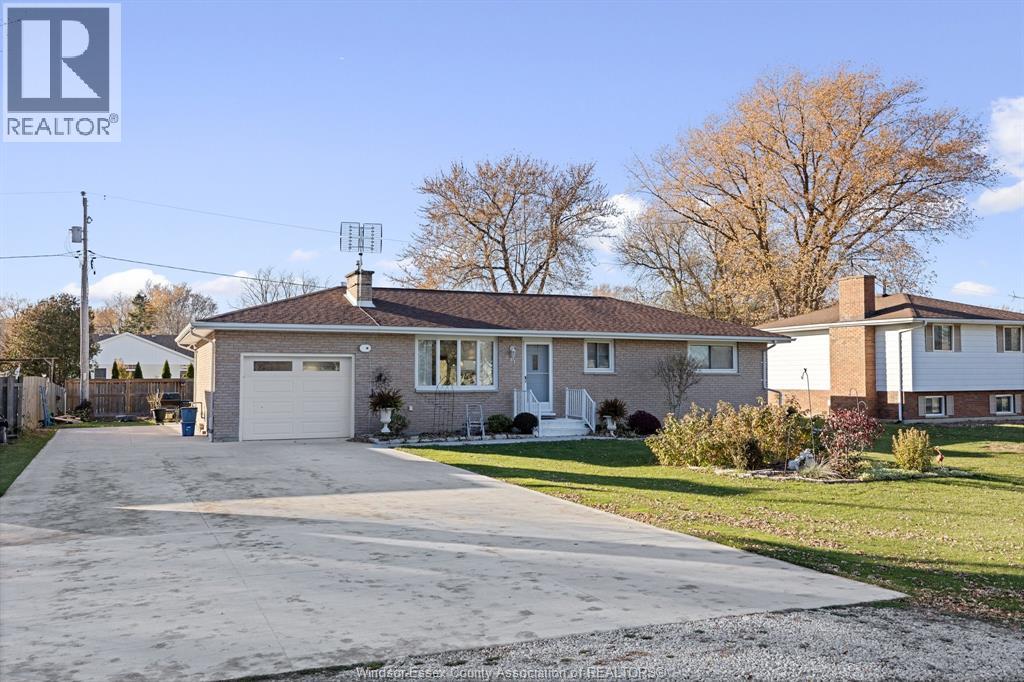 291 ELM, Lakeshore