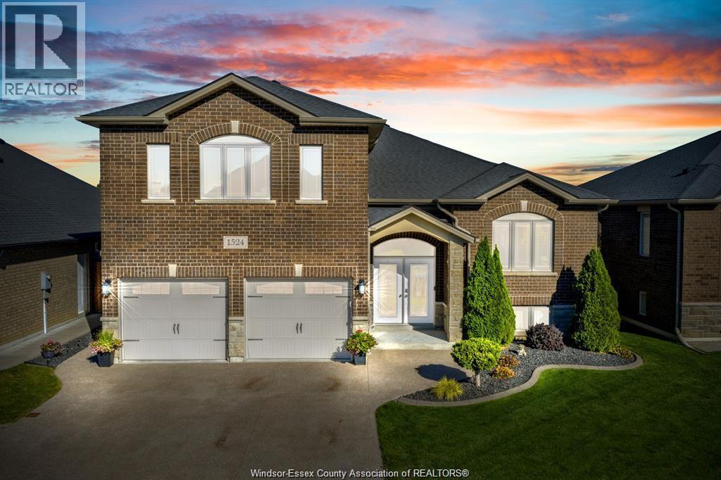 1524 Inverness AVENUE, Windsor