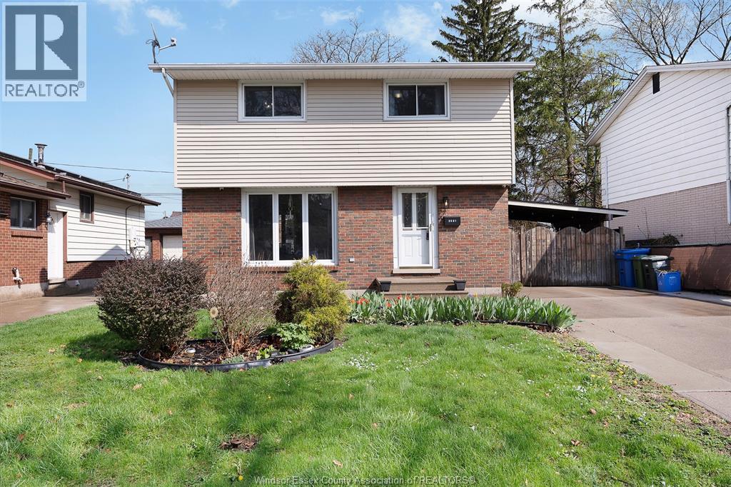 3581 WOLFE COURT, Windsor