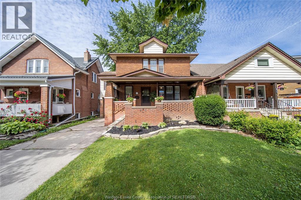 879 DAWSON, Windsor