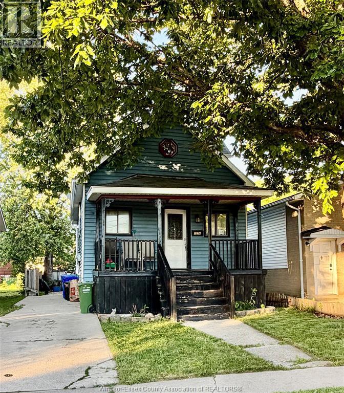 1226 HIGH STREET, Windsor