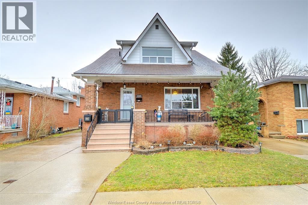 1585 ALEXIS ROAD, Windsor