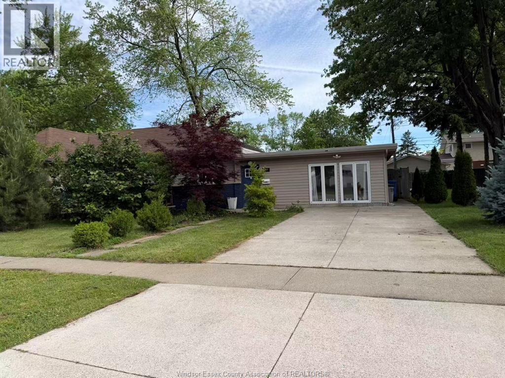 307 SACRED HEART DRIVE, LaSalle
