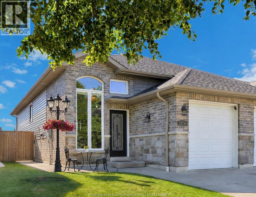 11266 TIMBER BAY CRESCENT, Windsor