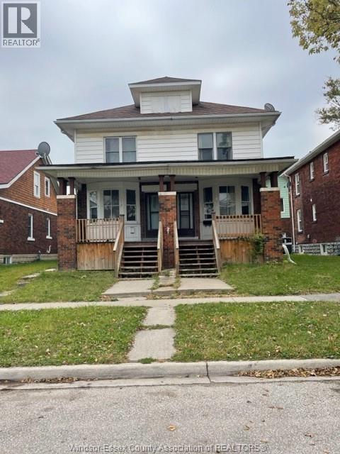 411-15 MCKAY, Windsor