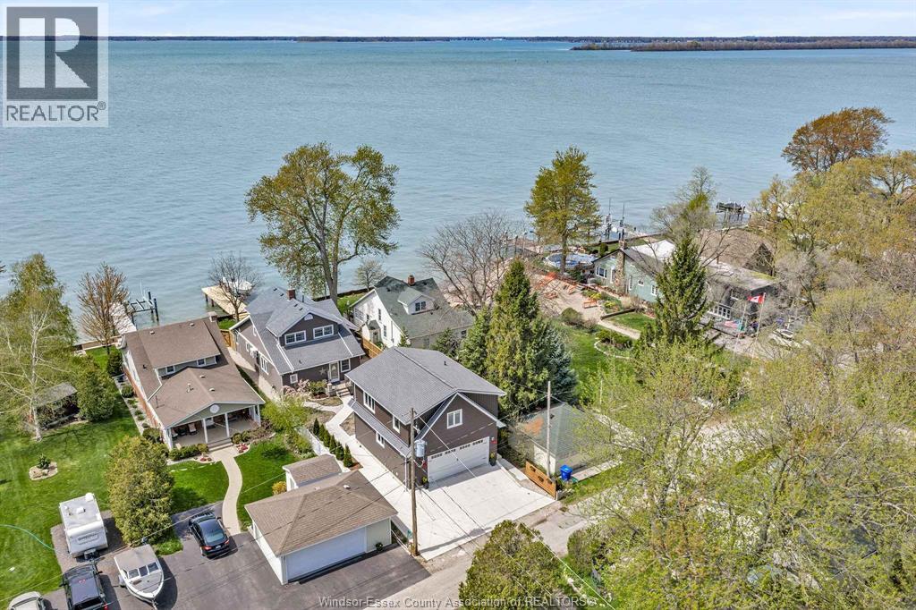 41 Mickle DRIVE, Amherstburg