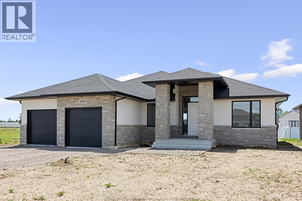 1909 SANNITA AVENUE, Kingsville