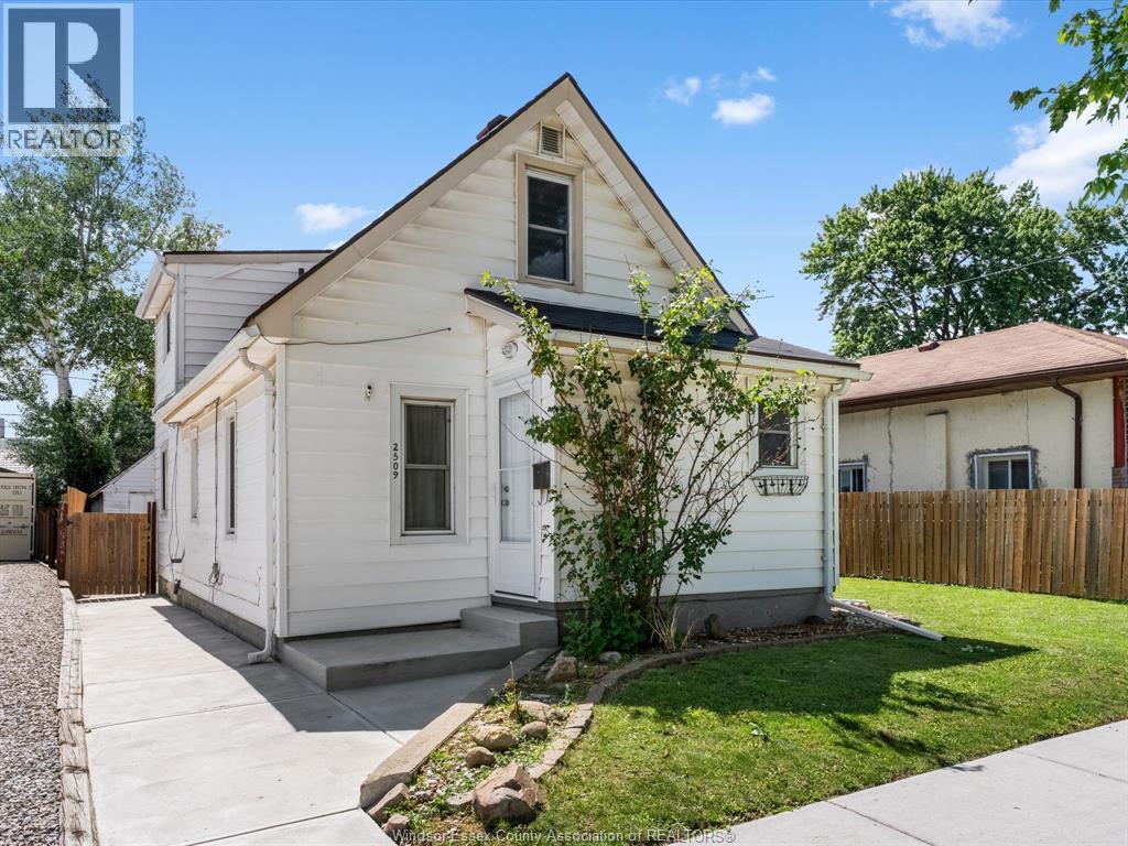 2509 ALEXIS ROAD, Windsor