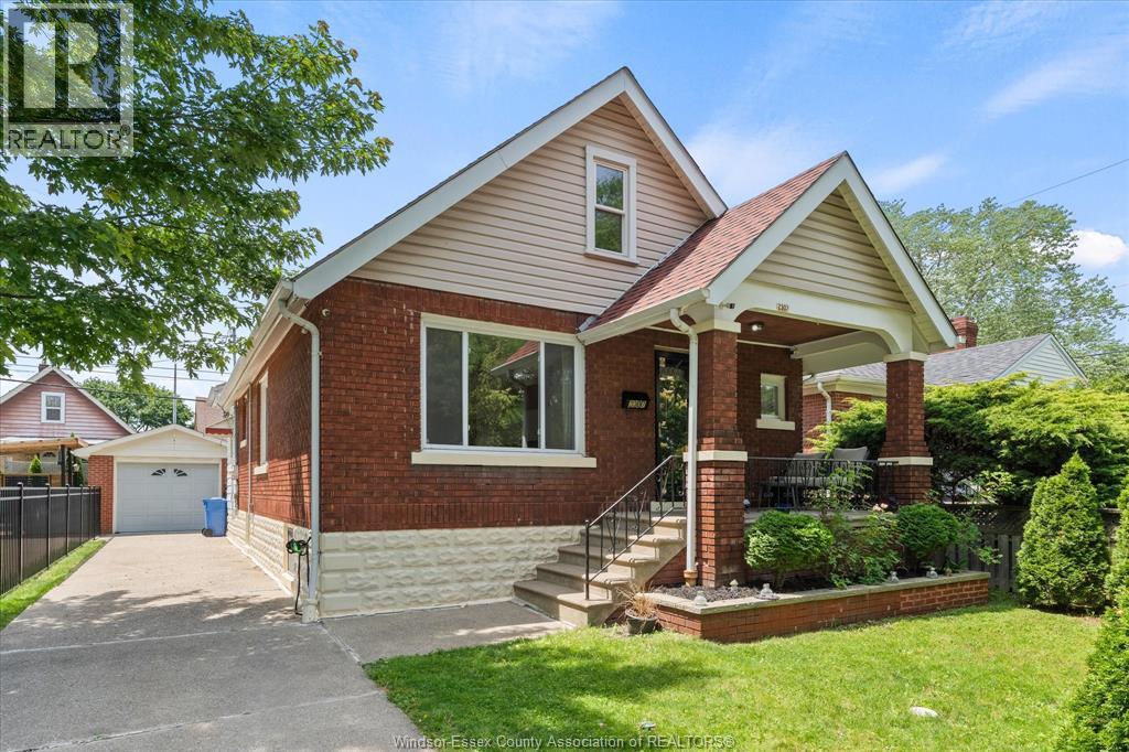2307 FRASER AVENUE, Windsor