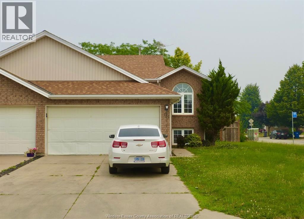 151 CHRISTINA CRESCENT, Leamington