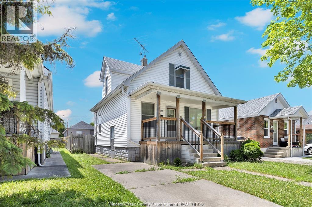1439 Henry Ford Centre DRIVE, Windsor