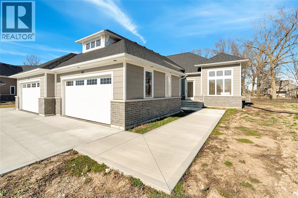 29 SANDCASTLE, Amherstburg