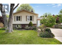 906 Bayview Avenue, MLS 26012426