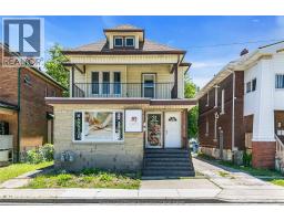 31-33 Giles East, MLS 26015639
