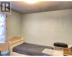 876 DOUGALL AVENUE - 2