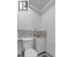 3818 WOODWARD - 33