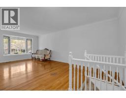 3818 WOODWARD - 8